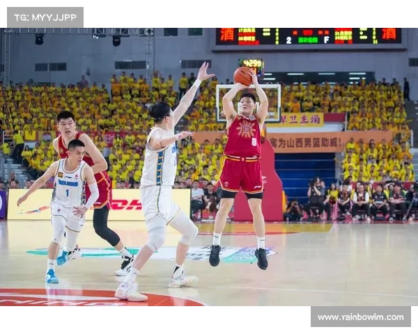 CBA现场解说带你感受赛场激情瞬间 揭秘精彩背后的故事与战略布局